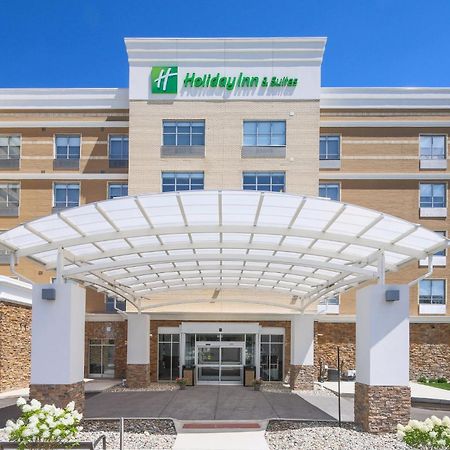 Holiday Inn & Suites Detroit - Troy By Ihg Exterior photo