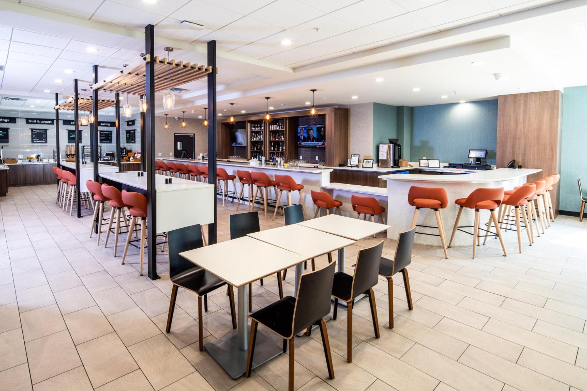 Holiday Inn & Suites Detroit - Troy By Ihg Exterior photo